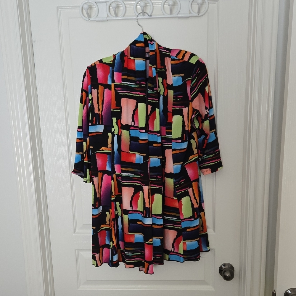 Pink and Blue Geometric Blazer with 3/4 Sleeves